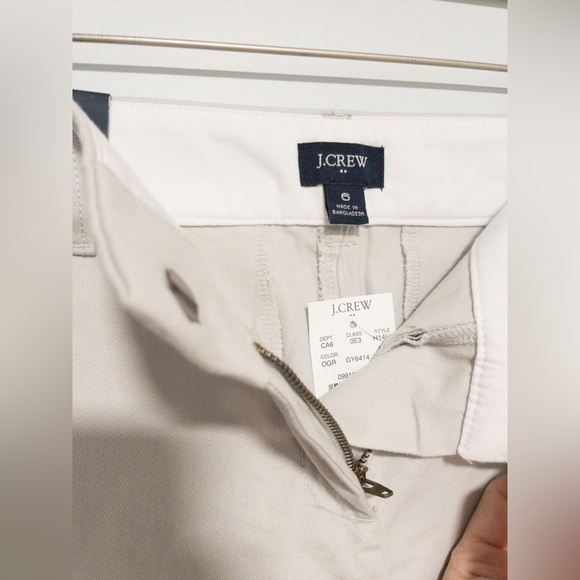 J.Crew Shorts 5” Classic Grey Chino Shorts - Picture 6 of 7